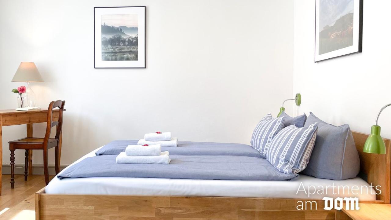 Am Dom Apartment *